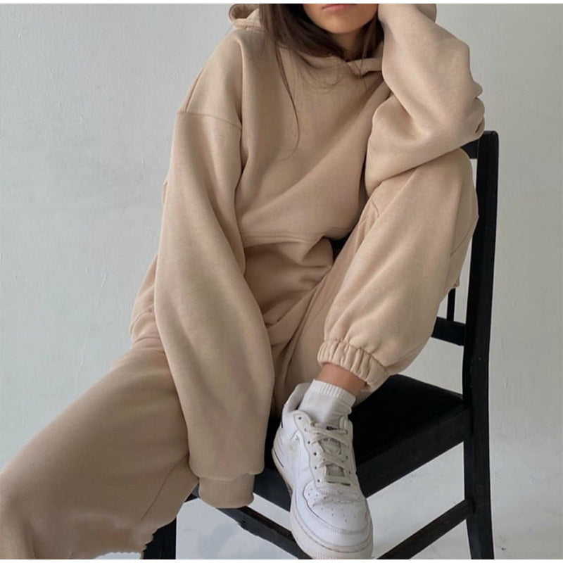 HollandChic Luxe Jogging Elegance