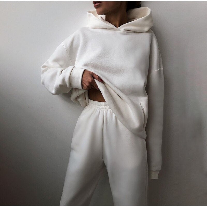 HollandChic Luxe Jogging Elegance