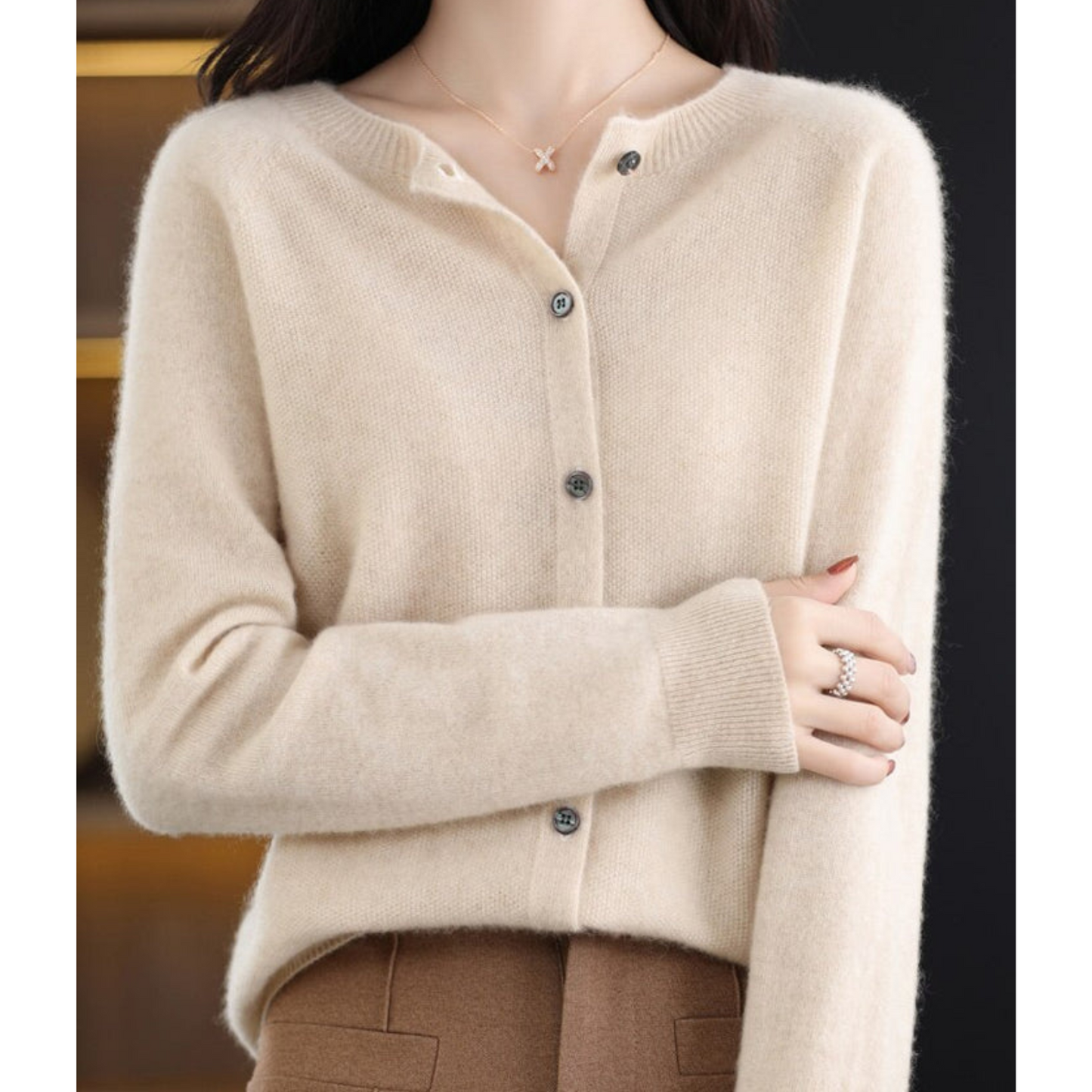 Amara – Luxe Merino Wol Cardigan voor Dames