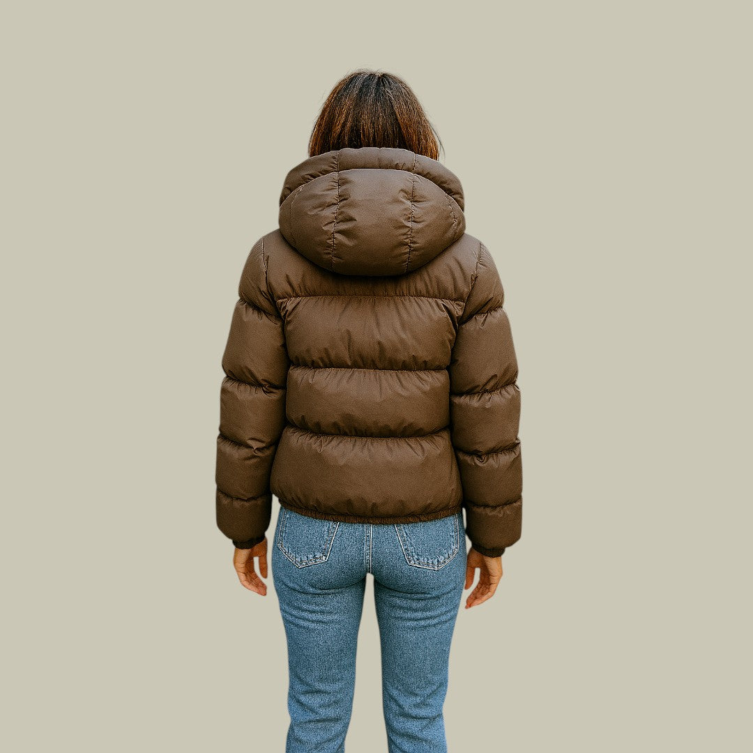 Aurélie – Warme Korte Puffer Jas met Capuchon voor Dames