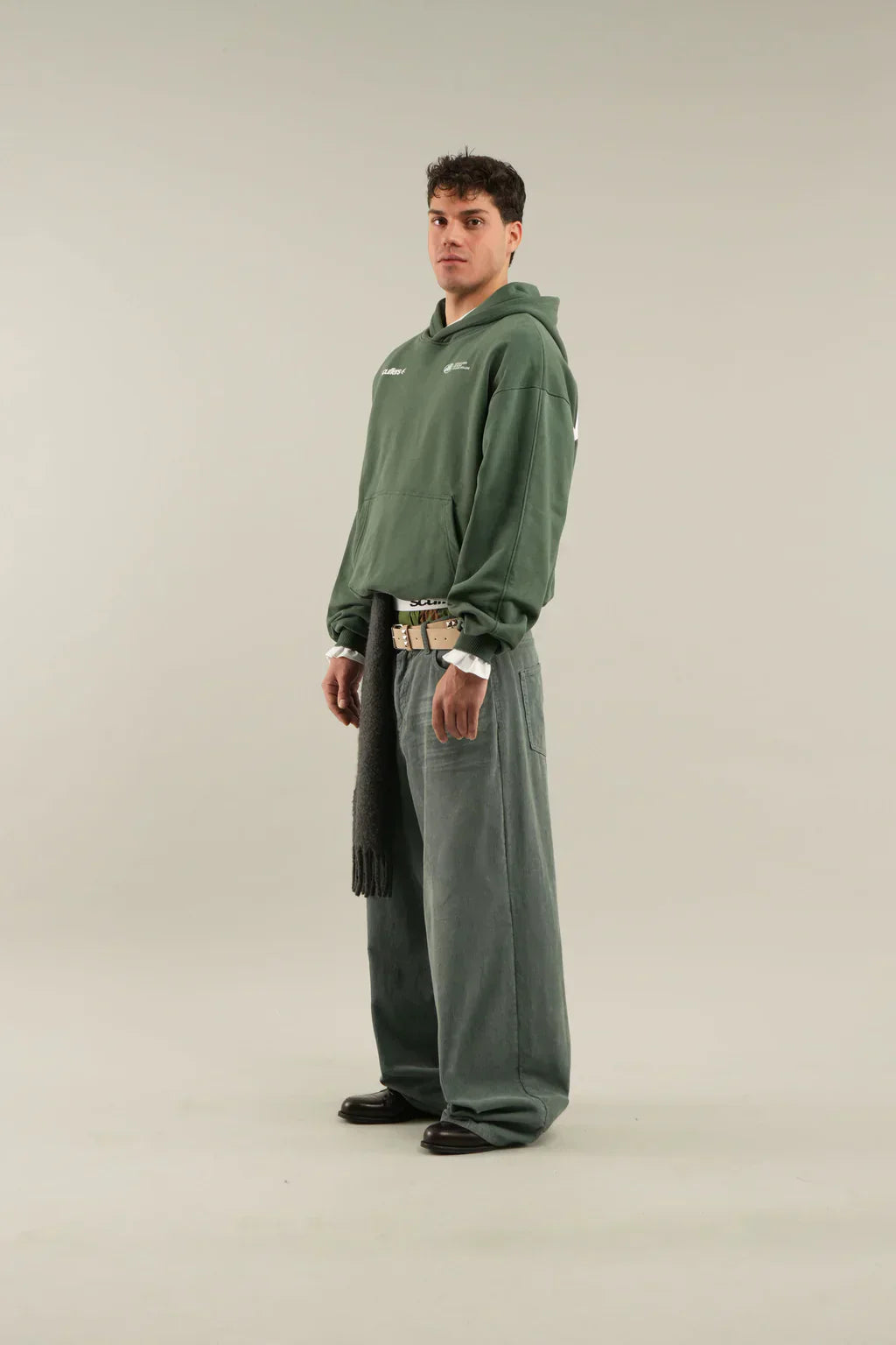 Modecca “Liora” Luxe Hoodie – Draag Liefde, Straal Comfort